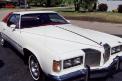 Jimmy & Jody Cruz Waukegan, IL 76, A/C, P/W, P/Trunk Reliese, gauges, Paded Landau top, Saf-T-Trac, Rally II Wheels, Front & rear bumper guards, front & rear floor mats,