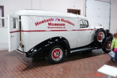 GP fall cruise at the Hudson museum (11)