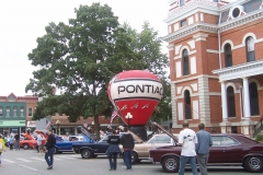 Pontiac balloon on the grounds of the Pontiac Courthouse