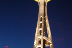 The Space Needle in Seatle at dusk.
